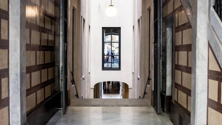 Yurbban Passage Hotel & Spa i la memòria del segle XIX