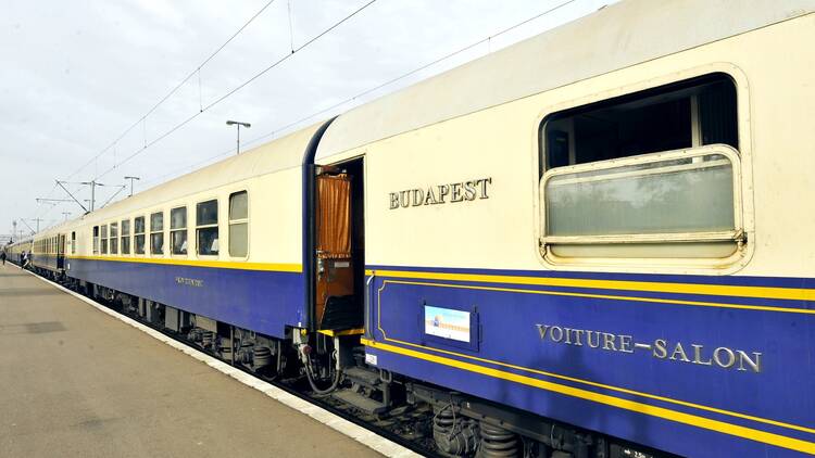 Golden Eagle Danube Express: Christmas Markets and New Year’s through Austria Golden Eagle Danube Express: Christmas Markets and New Year’s through Austria