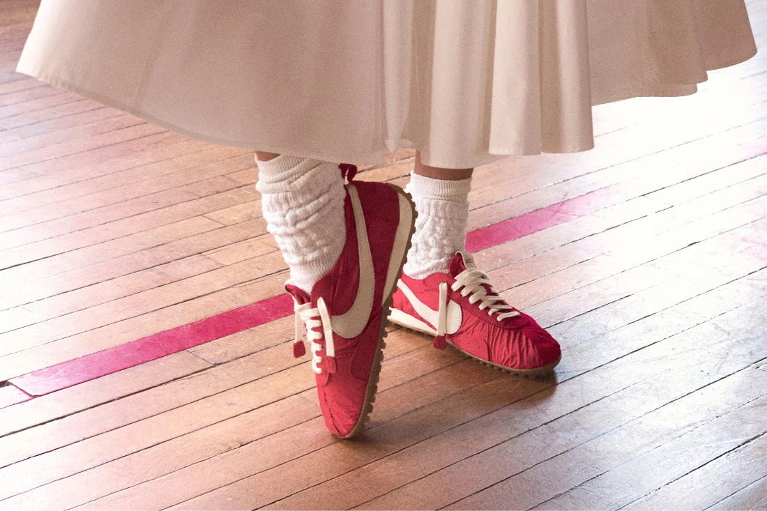 La Nike x Jacquemus Moon Shoe