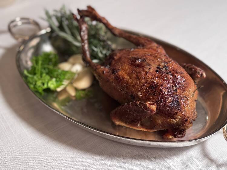 希戈餐廳：烤原隻法國乳鴿