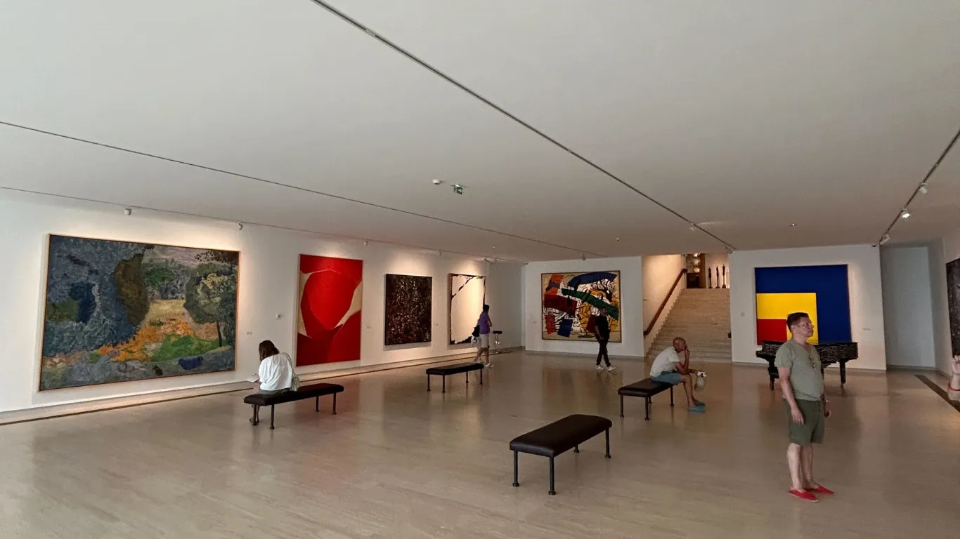 A gallery room in Fondation Maeght.