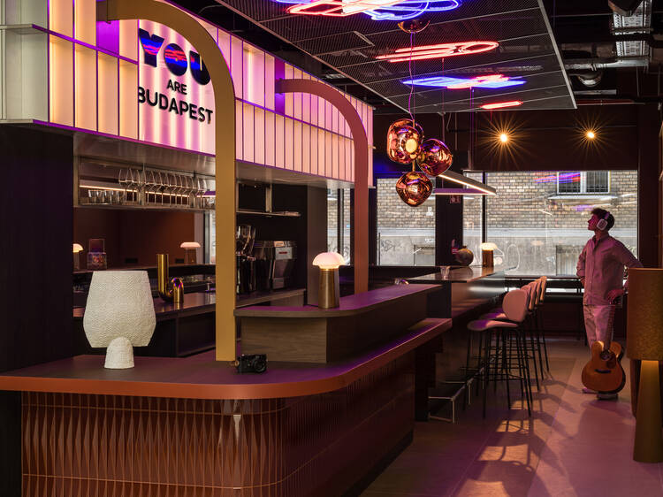 YOU Hotel Budapest: új négycsillagos szálloda nyílt a Szentkirályi utcában