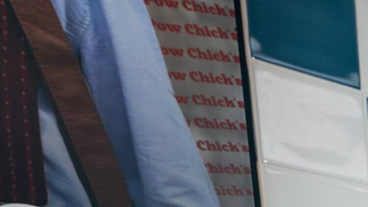 Pow Chick's Pow Chick's