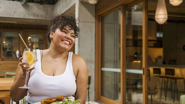 A woman at a cafe