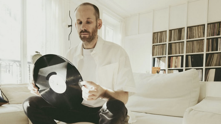 Let DJ Steaw's warm, jazz-inflected house seduce you into euphoric suspension Let DJ Steaw's warm, jazz-inflected house seduce you into euphoric suspension