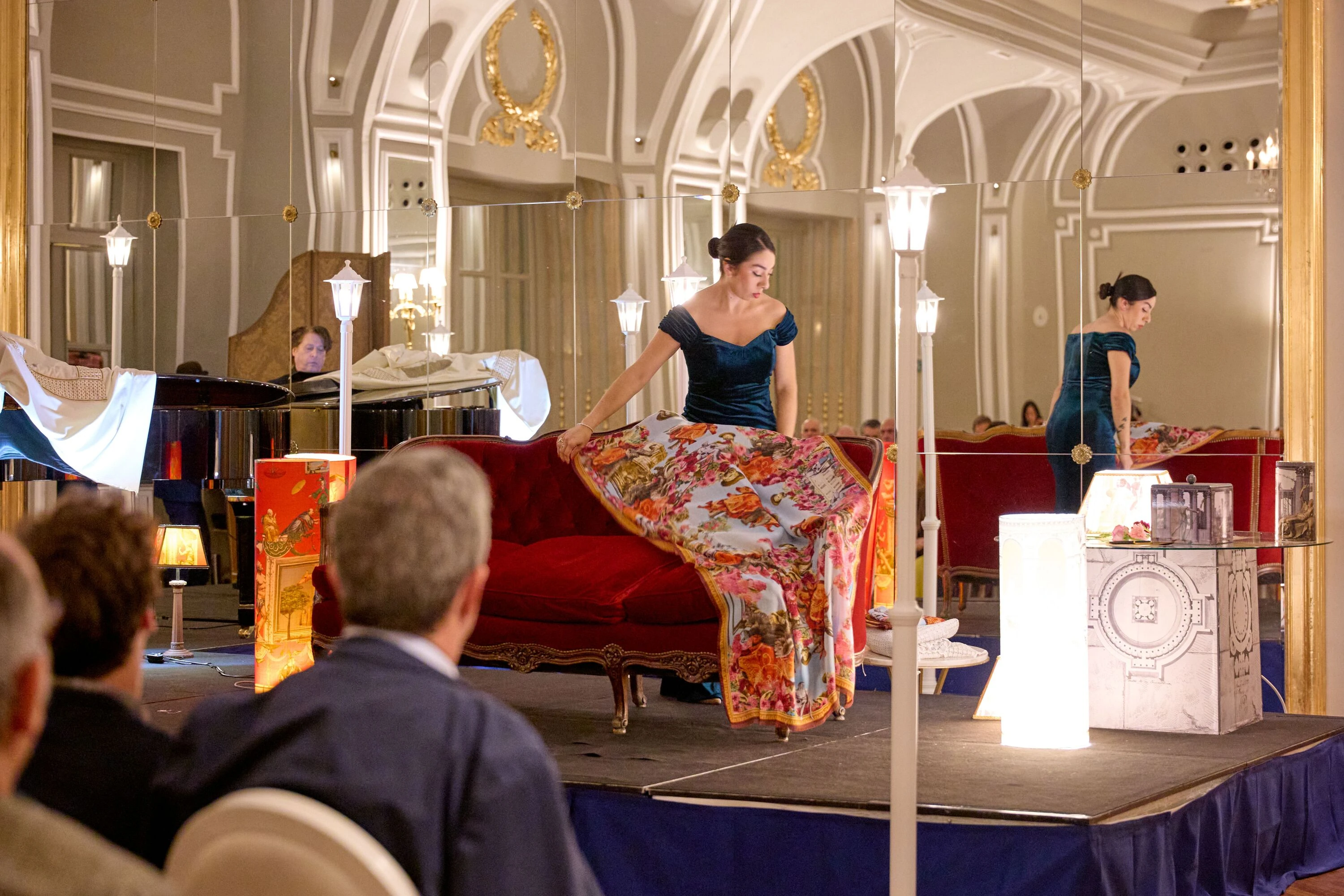 &Oacute;pera Boutique