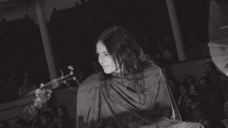 Free Carminho Concert at Palacio Libertad