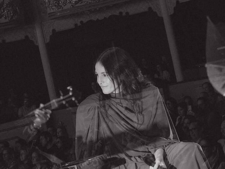 Free Carminho Concert at Palacio Libertad