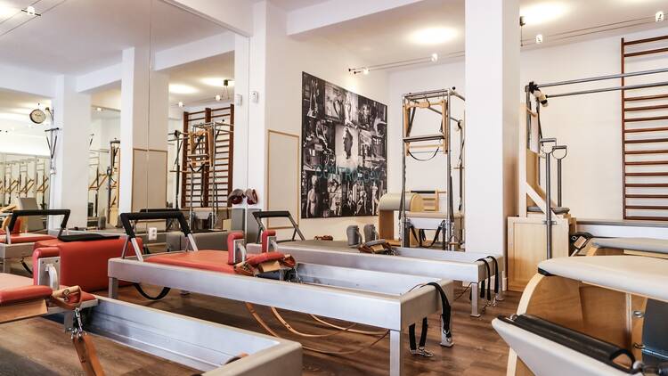 Estúdio Pilates Cascais Estúdio Pilates Cascais