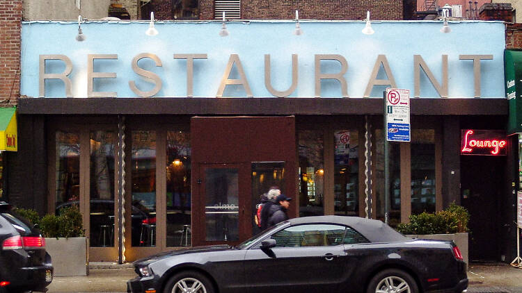 Elmo Restaurant & Lounge