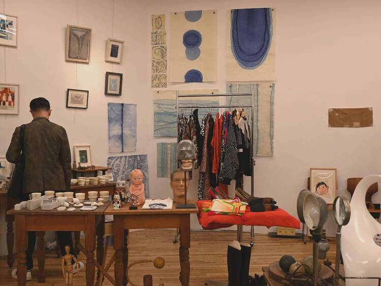 古物とアートが並列する新奇なマーケット「代官山 NEWOLD market」が開催