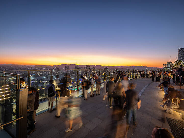 Watch the sunset at Sky Deck Watch the sunset at Sky Deck