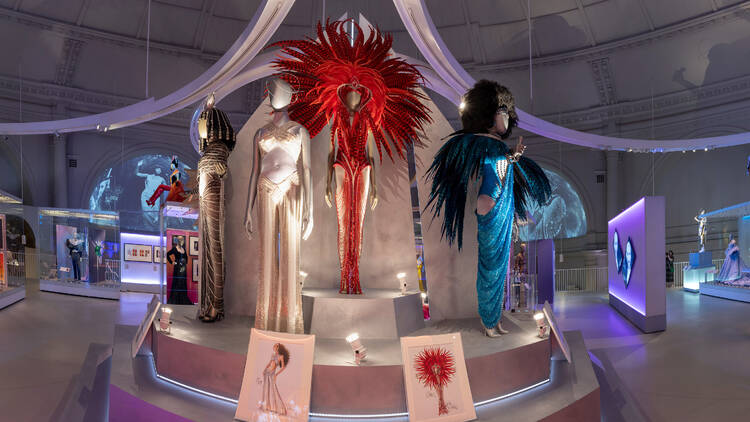 Diva Diva Exhibition at Victoria and Albert Museum.