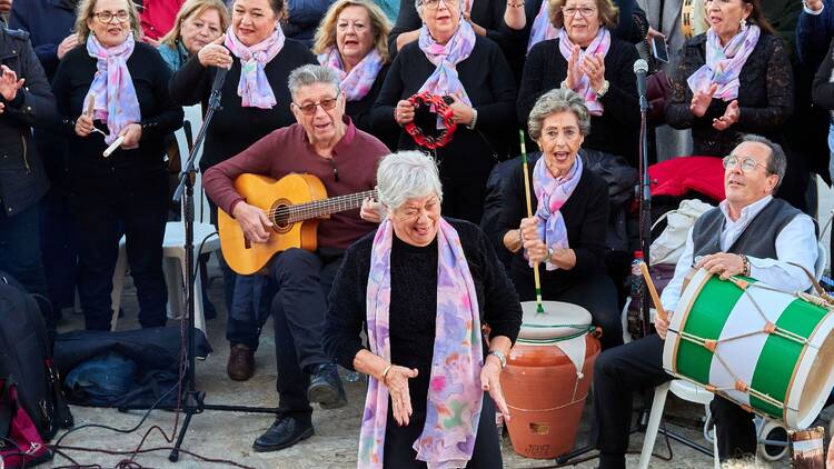 Zambomba flamenca. Shutterstock