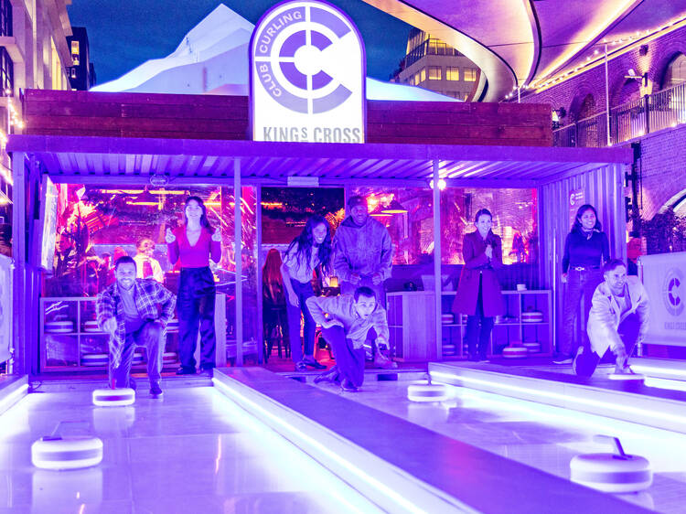 The Club Curling experience