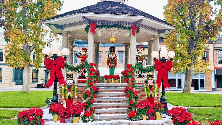 Holidays Made Here Gilmore Girls Experience