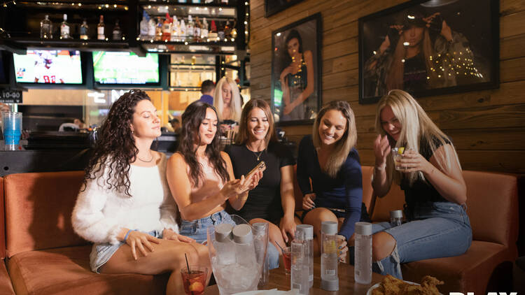 PLAY Sporting Lounge Miami