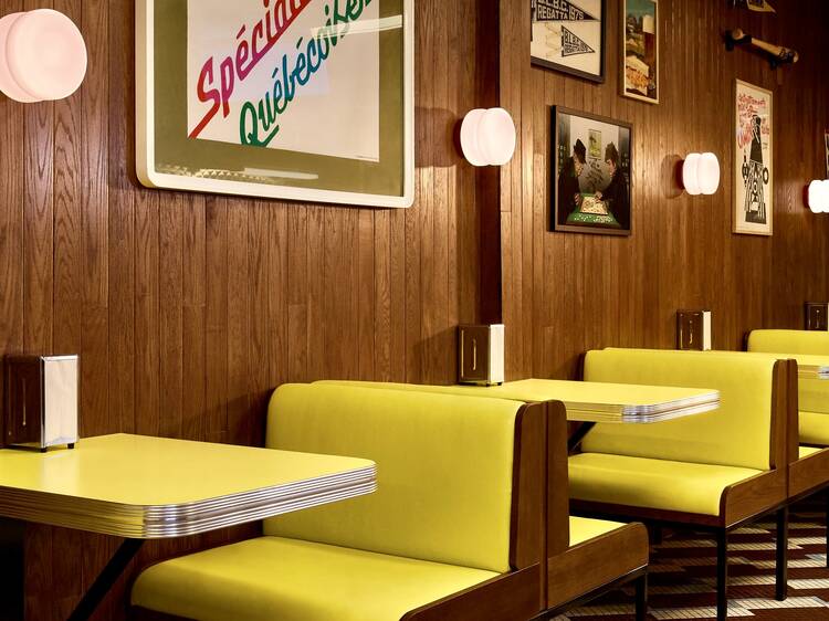 J’ai visité ce nouveau comptoir à sandwichs de Montréal, et il pourrait bien être le plus beau du pays