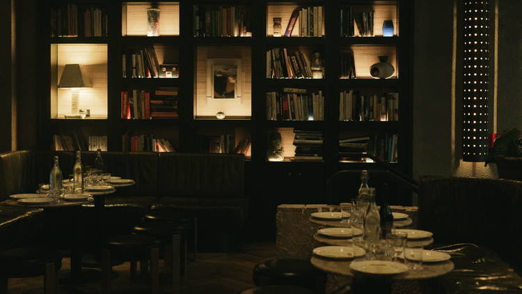 Neurotica dinner party