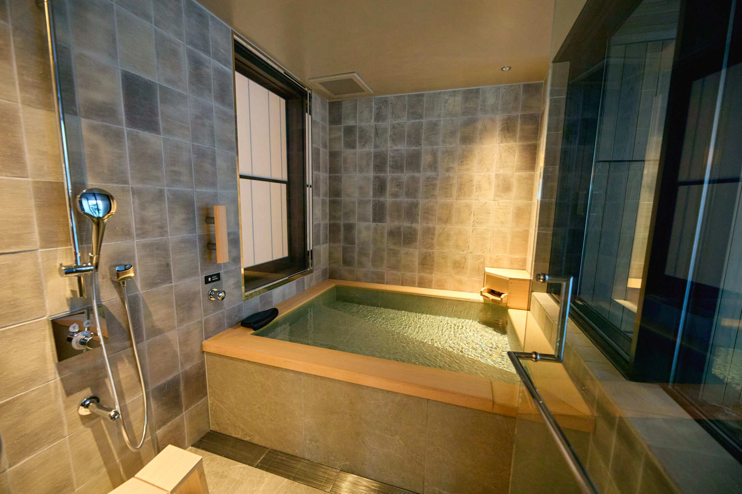 ふふ 東京 銀座