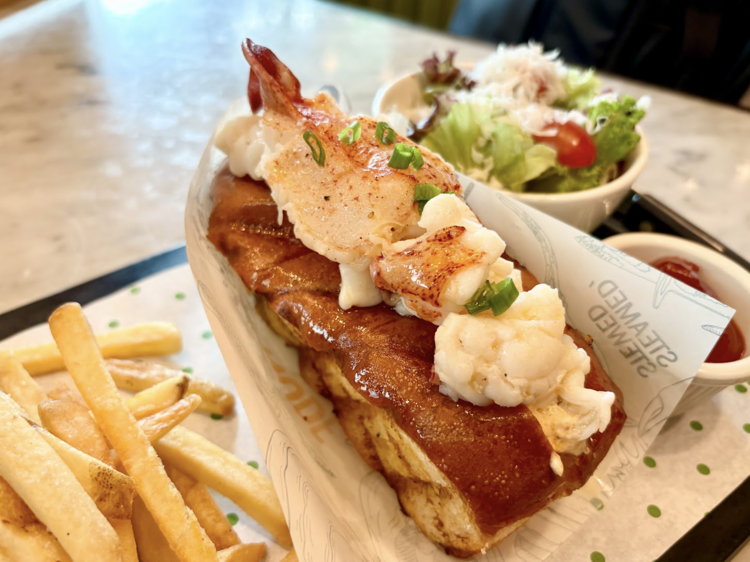 The Raw Bar Sukhumvit 26