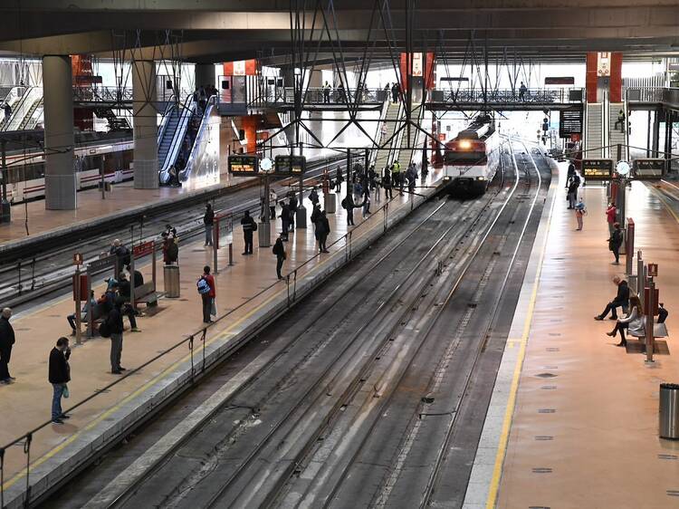 El túnel de Sol cierra a partir de este fin de semana: horarios del Cercanías, alternativas y días afectados El túnel de Sol cierra a partir de este fin de semana: horarios del Cercanías, alternativas y días afectados