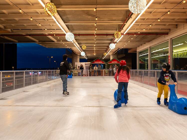 Prepare-se para deslizar em Oeiras. Pista de Gelo abre a 15 de Novembro Prepare-se para deslizar em Oeiras. Pista de Gelo abre a 15 de Novembro