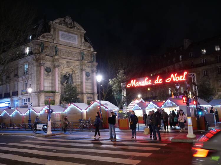Christmas Market on the Parvis de la Défense