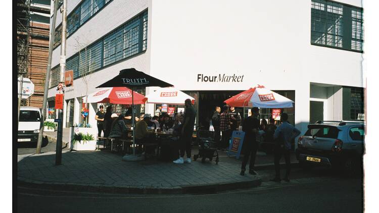 Super Mini-Market Super Mini-Market