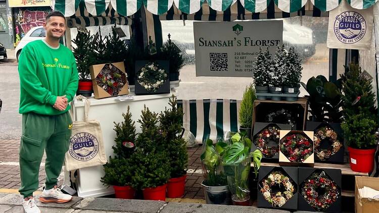 Bethnal Green Road Saturday Market - East End Trades Guild