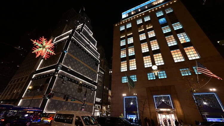 fifth avenue association snowflake