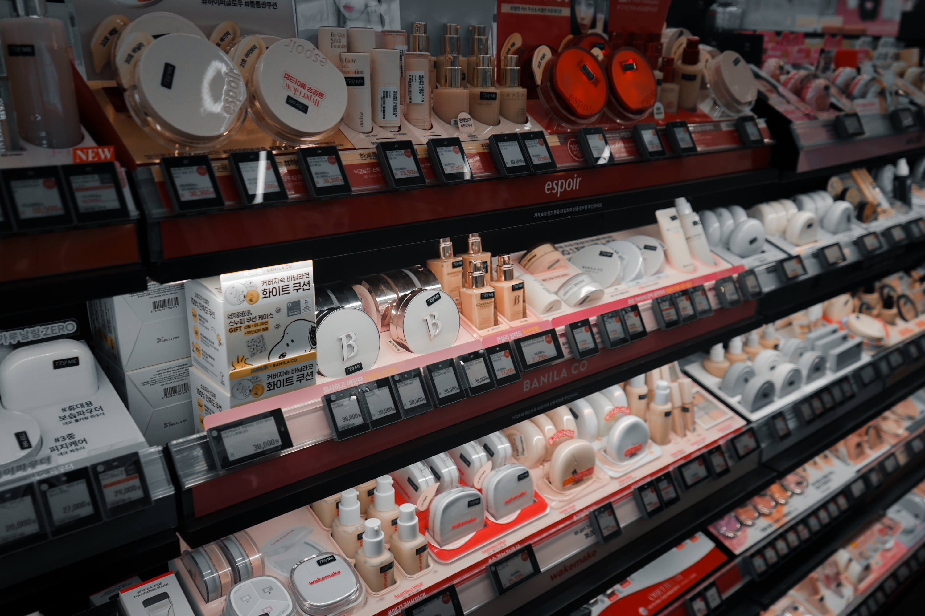 A free K-beauty pop-up by TikTok stars takes over SoHo this December