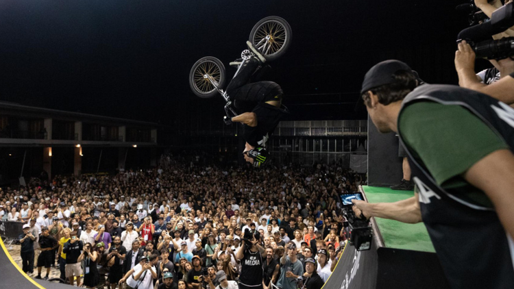 FISE (Festival International des Sports Extrêmes) FISE (Festival International des Sports Extrêmes)