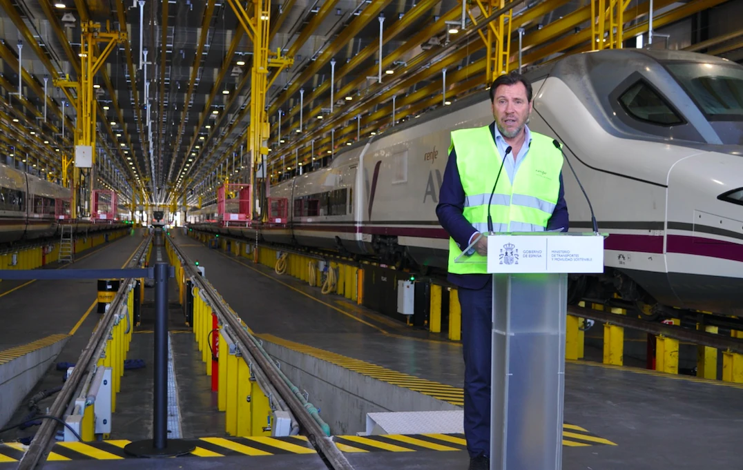 ave, &oacute;scar puente