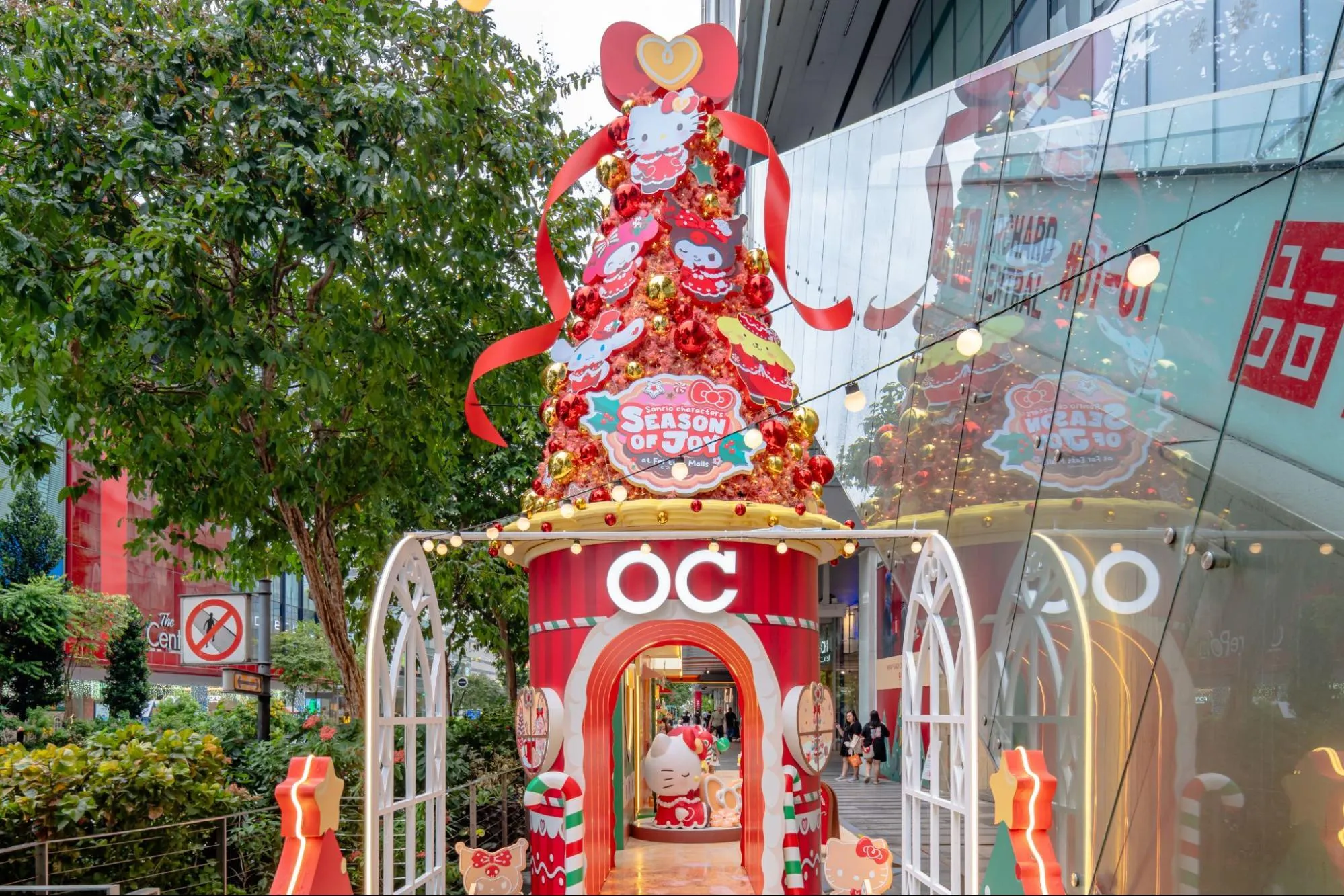 Sanrio Christmas decorations Singapore 2025