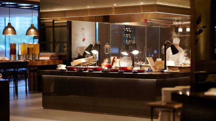 聖誕自助餐推介：香港東涌世茂及福朋喜來登酒店 大派禮物