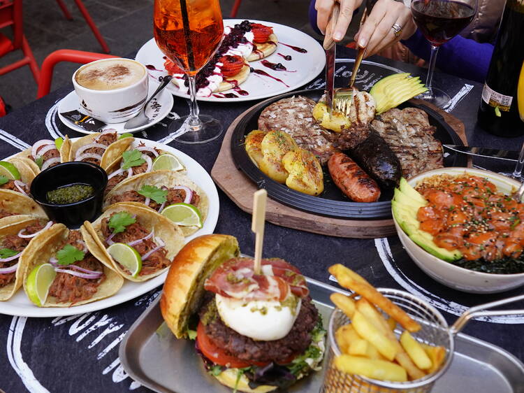 Cinco cocinas, un solo espíritu callejero