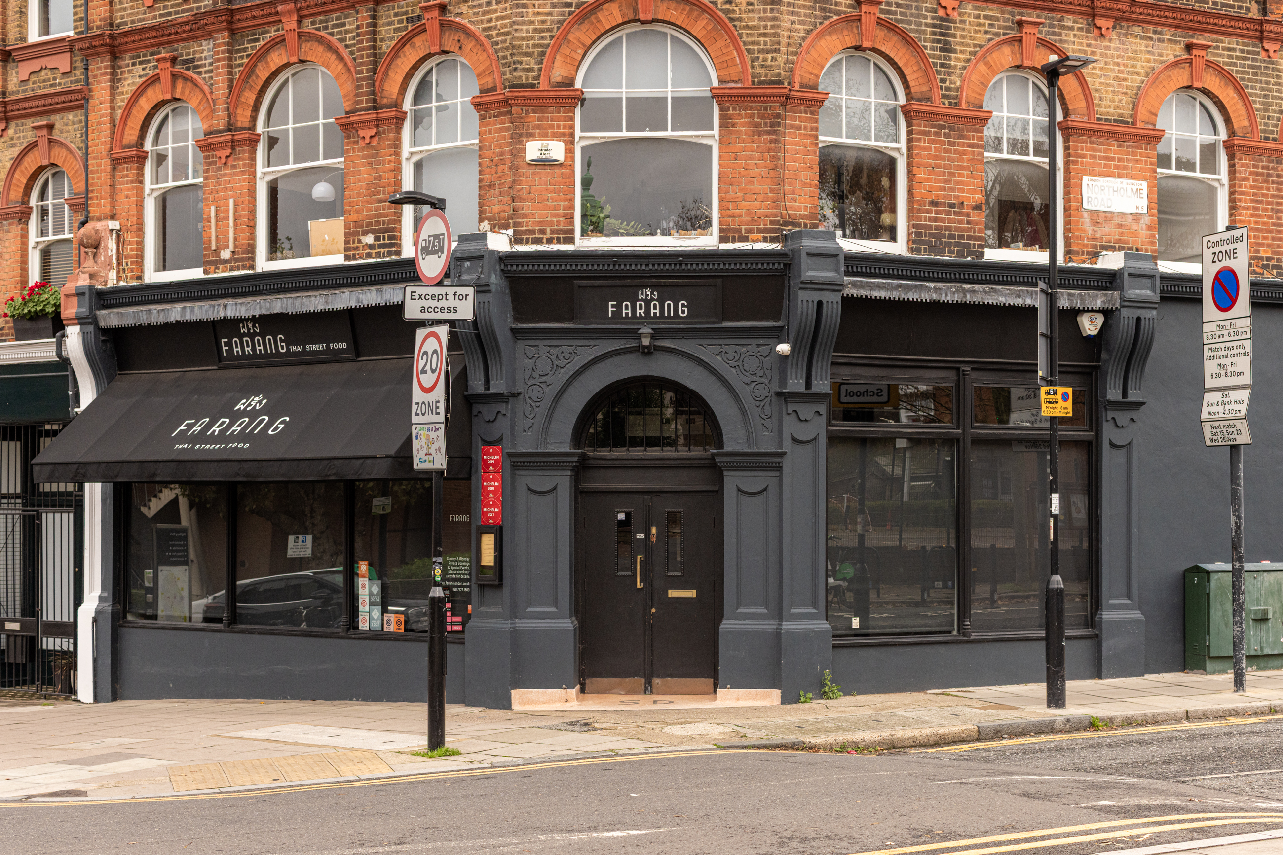Outside Farang on Blackstock Road