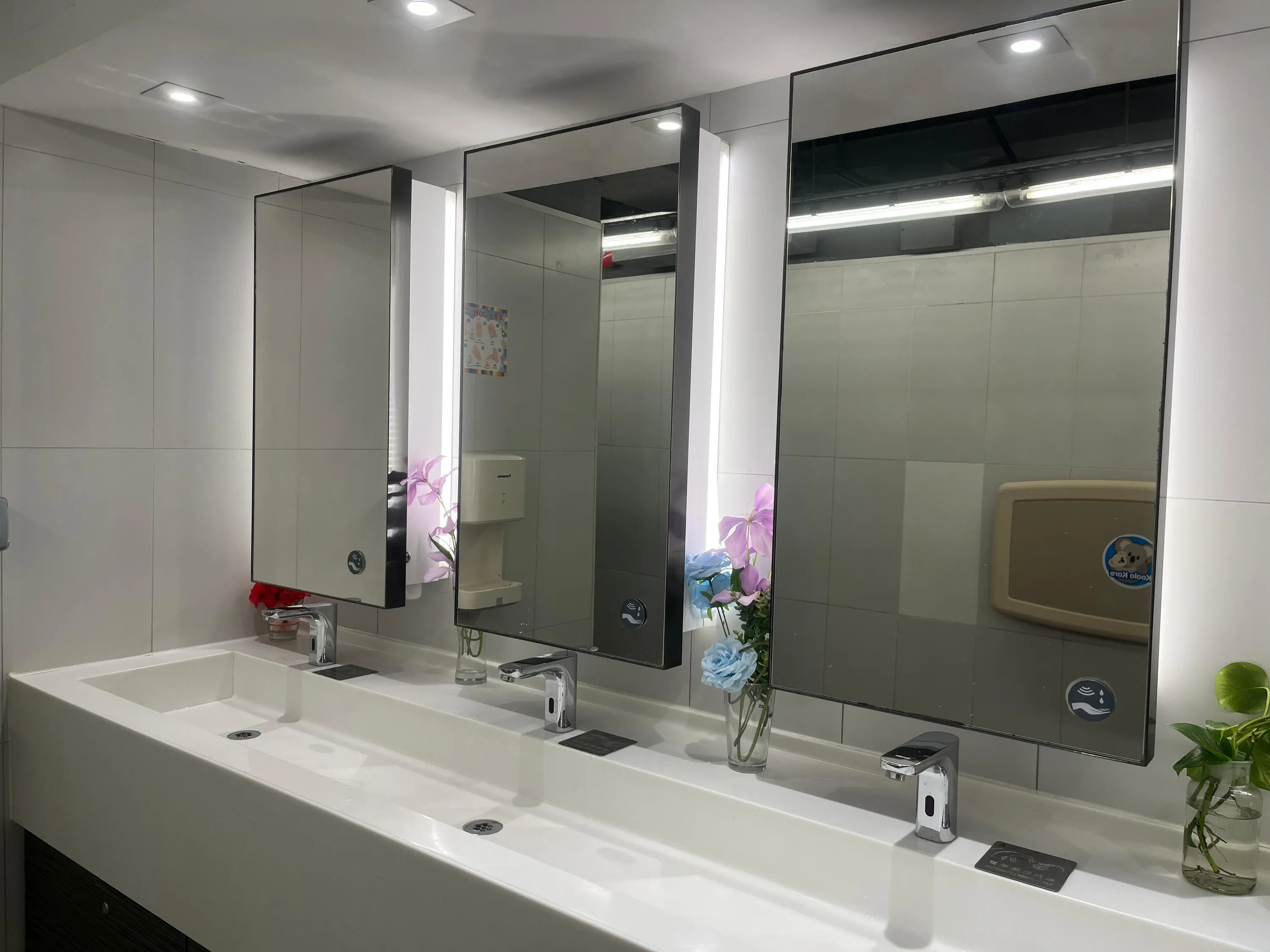 Lan Kwai Fong Public Toilet