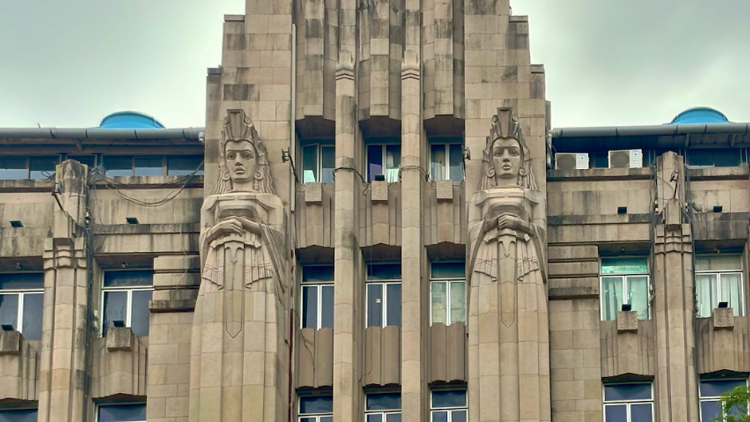 Best art deco buildings in Mumbai