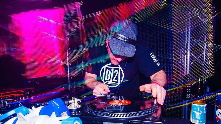 Feel the rave energy as Jerome Hill bends beats and commands the dancefloor