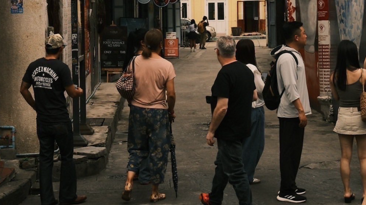 สัมผัสทรงวาดในมุมมองใหม่ที่ถูกปลุกให้มีชีวิตอีกครั้งในงาน Song Wat Week 2025 สัมผัสทรงวาดในมุมมองใหม่ที่ถูกปลุกให้มีชีวิตอีกครั้งในงาน Song Wat Week 2025