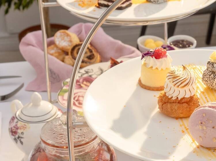 Irresistible decadence at Cellars-Hohenort