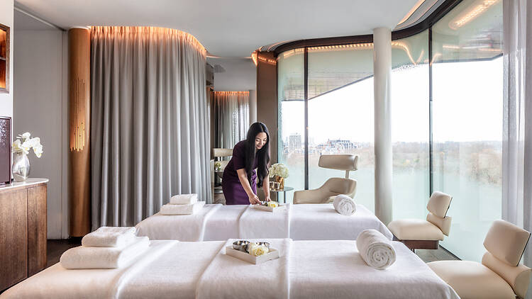 Four Seasons Hotel London at Park Lane