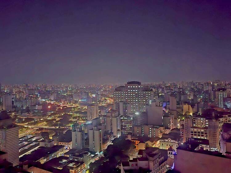 Hospedaje: hotel o Airbnb