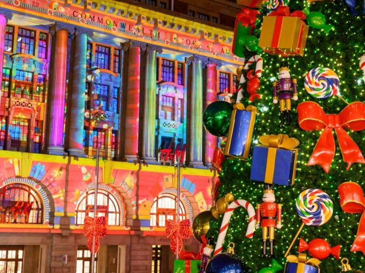 Explore the Rio Tinto Christmas Lights Trail 