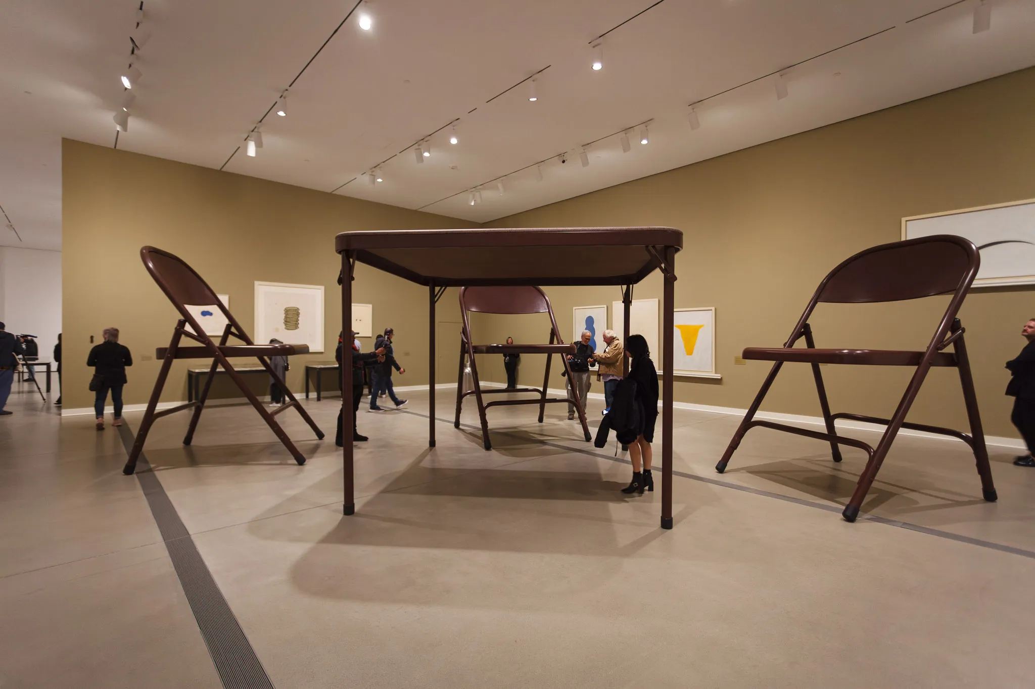 &ldquo;Robert Therrien: This Is a Story&rdquo; at the Broad