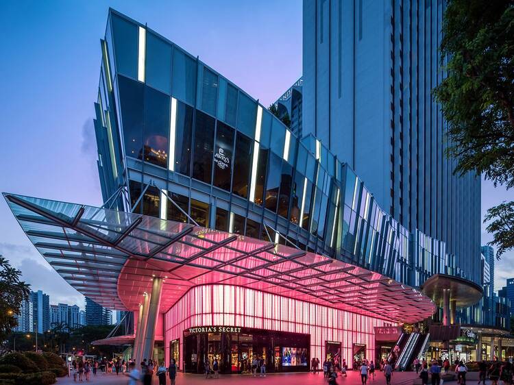 The Holiday Caravan at Mandarin Gallery