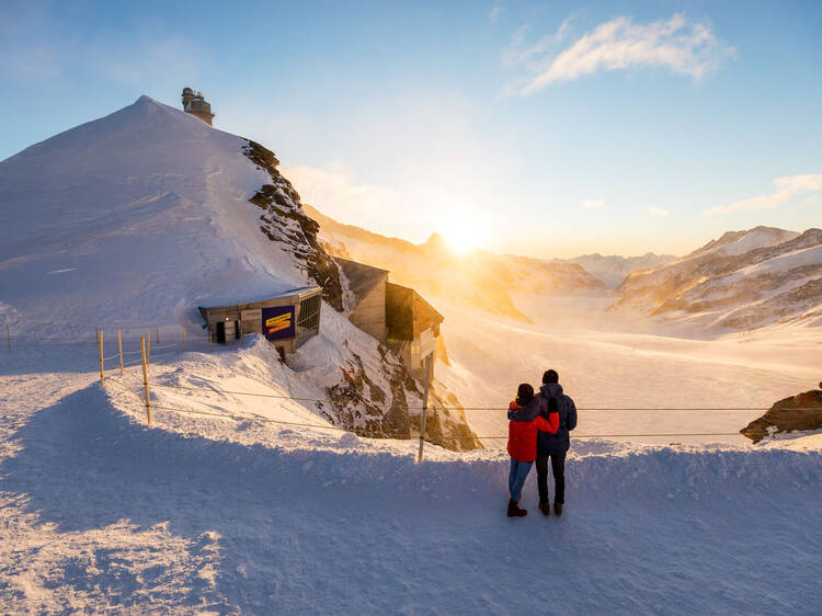 Stop to stare at the Plateau