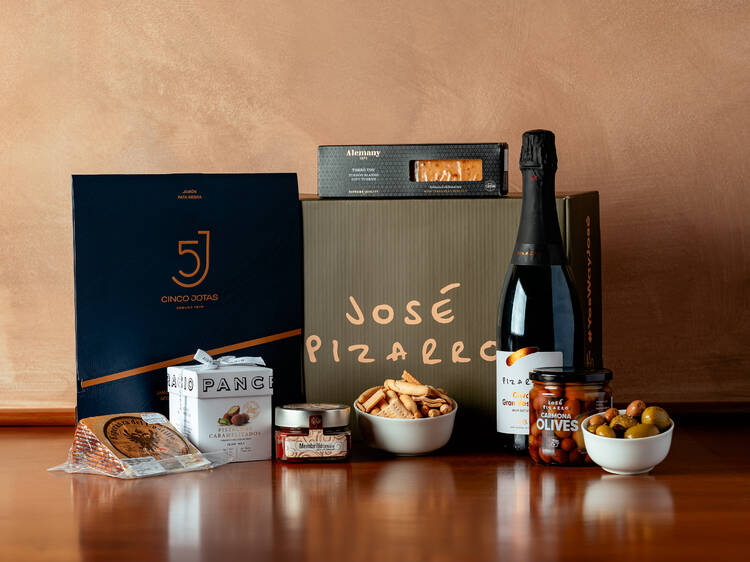 JosĂ© Pizarroâs Noche Buena hamper JosĂ© Pizarroâs Noche Buena hamper